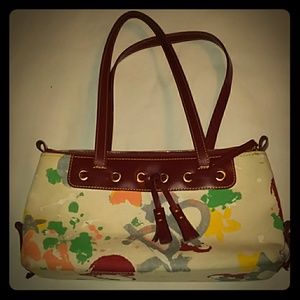 Dooney & Bourke women's hand bag